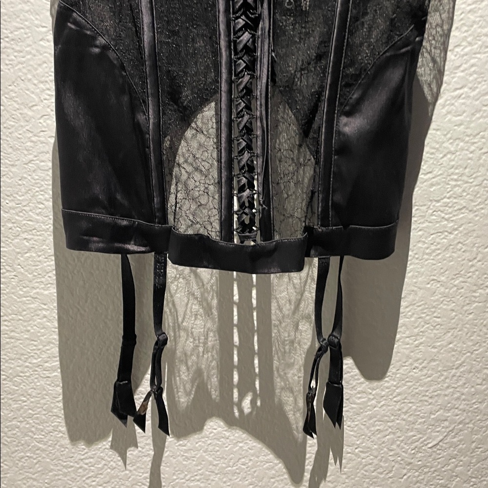 La Perla Black Lace Camisole Top - Picture 4 of 9